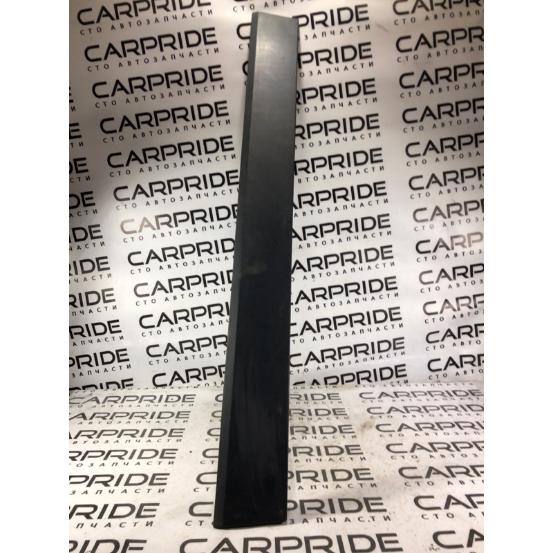 Накладка крышки багажника (кузов и элементы) Land Rover Discovery L319 DGP000184PCL