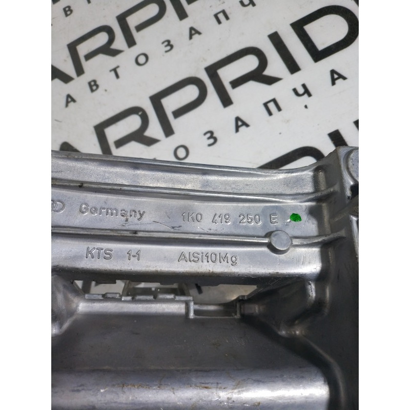 Кронштейн (двигатель и элементы) Volkswagen Golf 1K 2004 2.0 BKD 1k0419250e