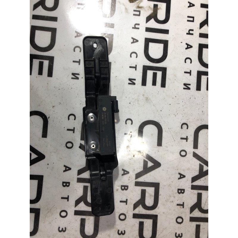 Антенна бесключевого доступа (электрика) Jeep Renegade BU 2016 2.4 68068148aa