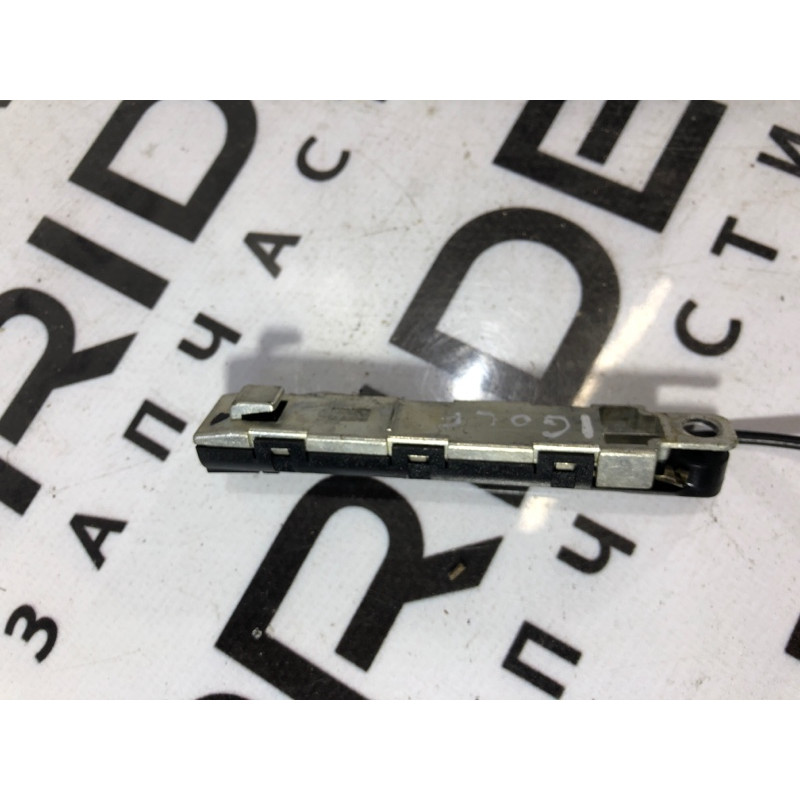 Антенна (электрика) Volkswagen Golf 1K 2004 2.0 BKD 1k6035577r