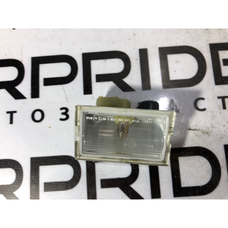 Плафон подсветки номера (оптика) Land Rover Discovery 3 2009 xfc500040