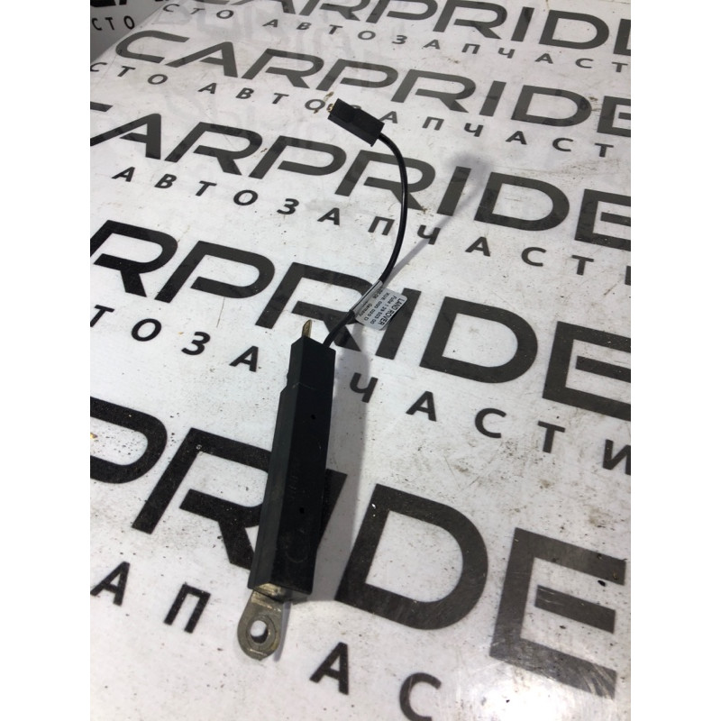 Антена (електрика) Land Rover Discovery 3 2009 XUE000020