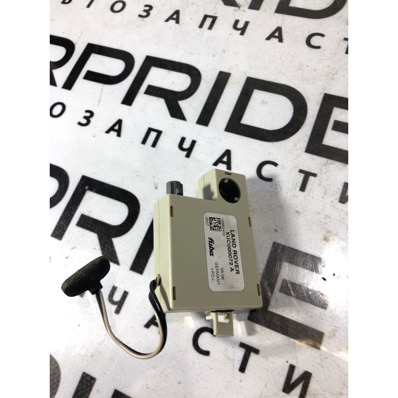 Антенна (электрика) Land Rover Discovery 3 2009 xuc000072a