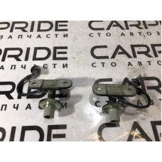 Петля багажника