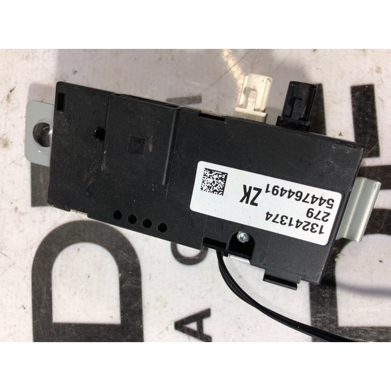 Антенна (электрика) Opel Insignia A 2009 2.0 DTH 13241374