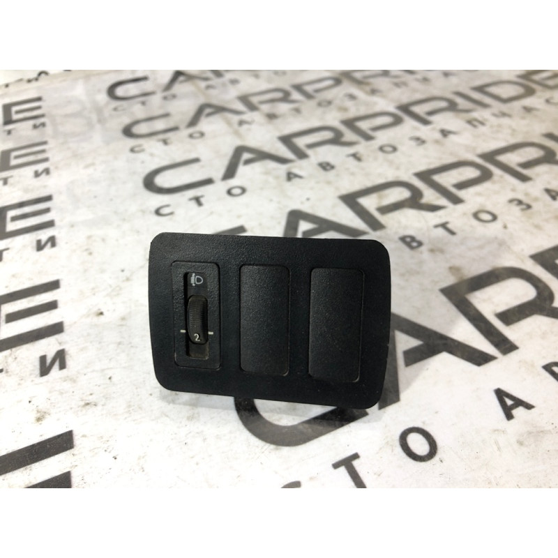 Кнопка корректора фар (электрика / кнопки) BMW 3-series E36 61318360882