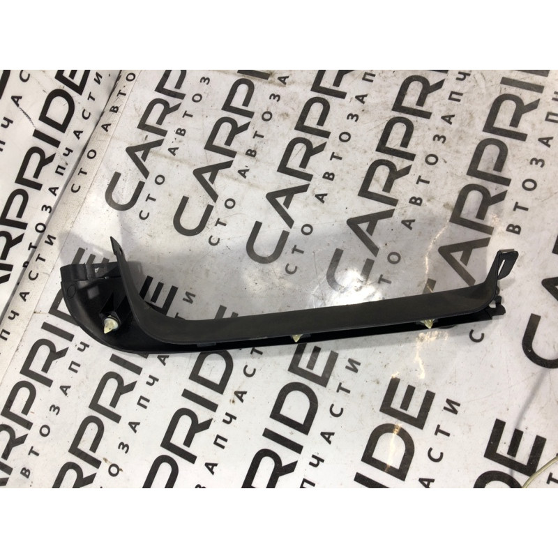 Обшивка крышки багажника (салон) Land Rover Discovery 3 2009 erq000072