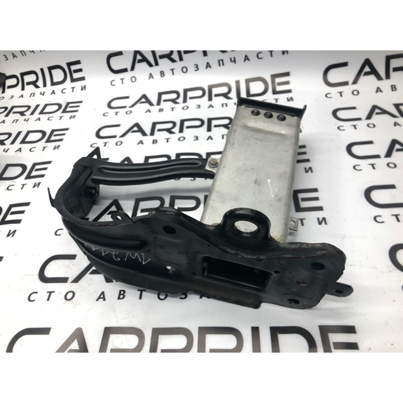 Кронштейн усилителя бампера (стекла и зеркала) Mercedes-Benz E-class W211 2008 3.5 A2116200995