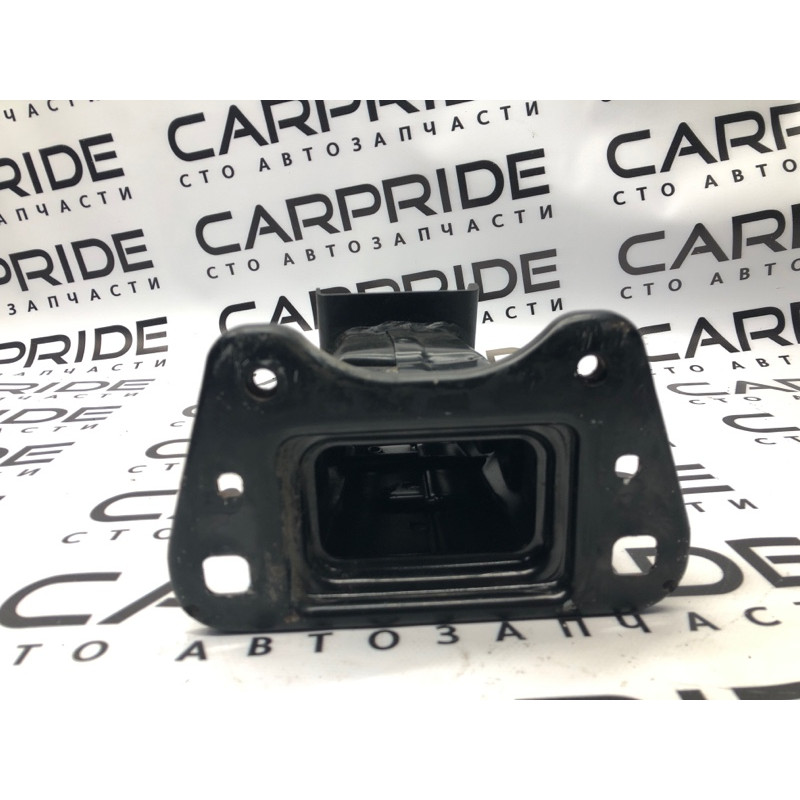 Кронштейн усилителя бампера (стекла и зеркала) Mercedes-Benz GL X164 2012 4.6 A1646201931