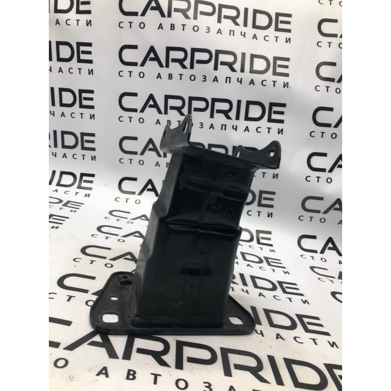 Кронштейн усилителя бампера (стекла и зеркала) Mercedes-Benz GL X164 2012 4.6 A1646201931