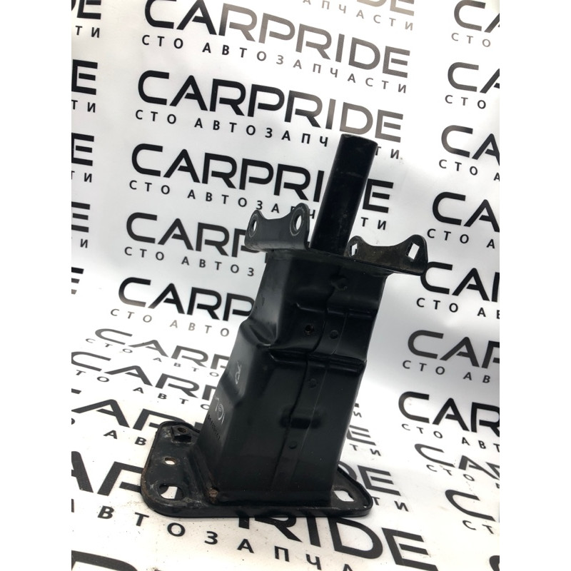 Кронштейн усилителя бампера (стекла и зеркала) Mercedes-Benz GL X164 2012 4.6 a1646202031