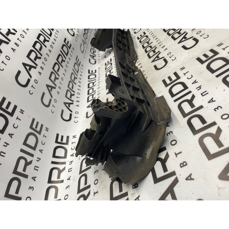 Диффузор радиатора (кузов и элементы) Mercedes-Benz C-class W203 2007 3.0