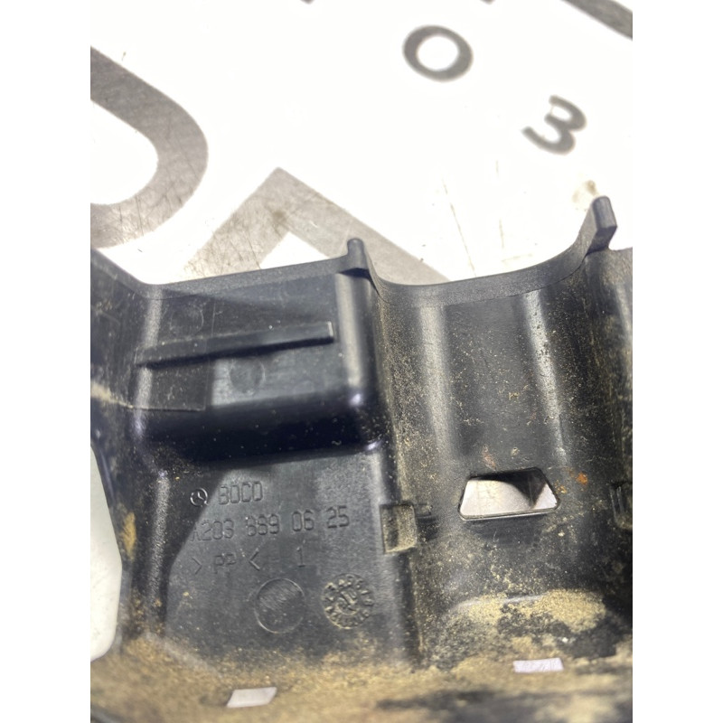 Кожух замка капота (кузов и элементы) Mercedes-Benz C-class W203 2007 3.0 a2038890625