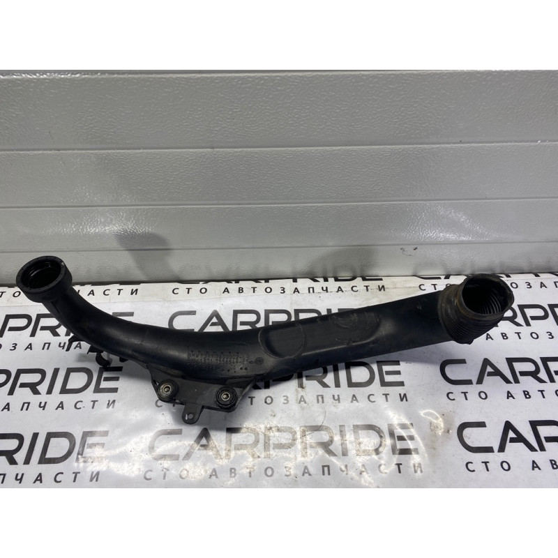 Патрубок повітряного фільтра (подача палива) BMW 3-series E92 2010 3.0 N54 13717600002