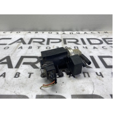 Вакуумний клапан