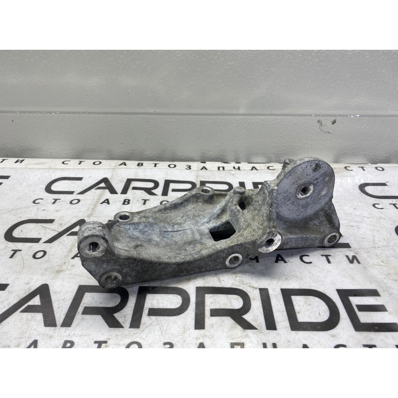 Кронштейн генератора (кронштейны двигателя) Subaru Outback BS 2016 2.5