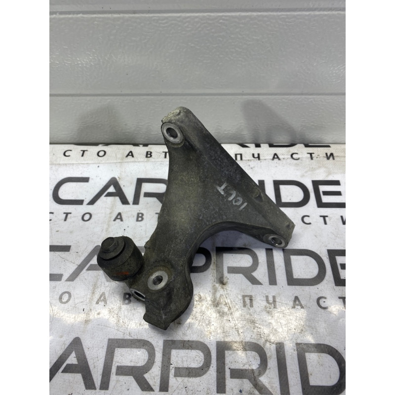 Кронштейн подушки двигателя (кронштейны двигателя) Subaru Outback BS 2016 2.5