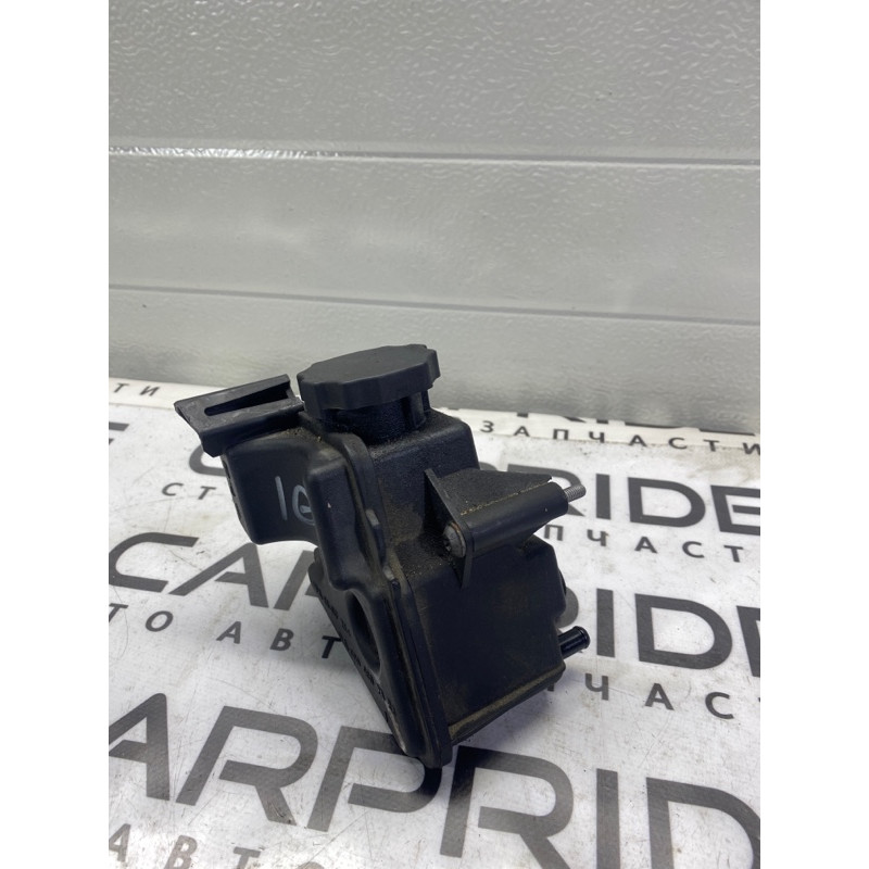 Бачок гідропідсилювача (кермо керування) Mercedes-Benz GL X164 2012 4.6 a0004602683