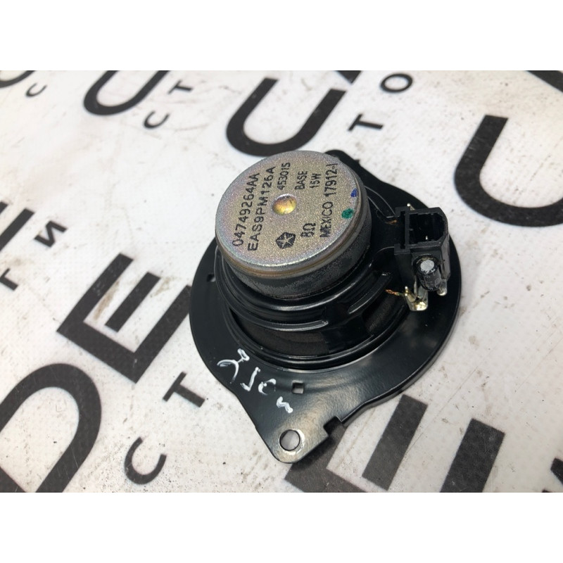 Динамик (электрика) Dodge Journey SXT 2013 3.6 04749264aa