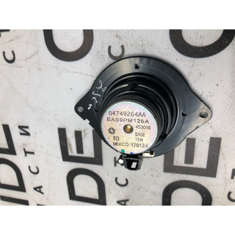 Динамик (электрика) Dodge Journey SXT 2013 3.6 04749264aa