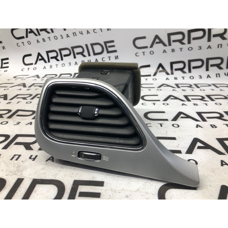 Дефлектор повітроводу (салон) Dodge Journey SXT 2013 3.6 3000101lfn