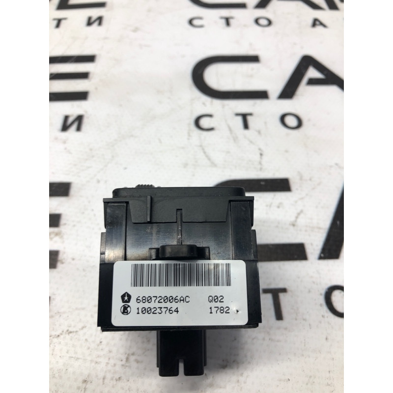 Кнопка освітлення панелі приладів (електрика / кнопки) Dodge Journey SXT 2013 3.6 68072006ac