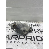 Кронштейн подушки двигателя