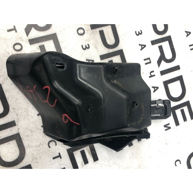 Кріплення бампера (кузов і елементи) FORD Focus MK3 2016 1.0 F1EZ-17787-B