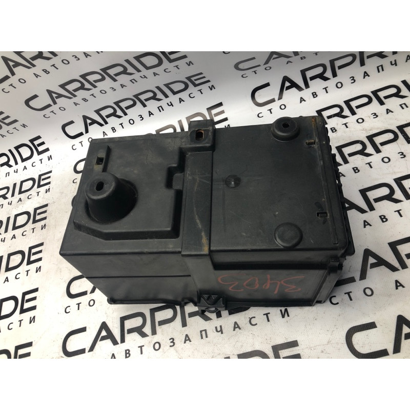 Площадка аккумулятора (кузов и элементы) FORD Focus MK3 2015 2.0 am5110723ad