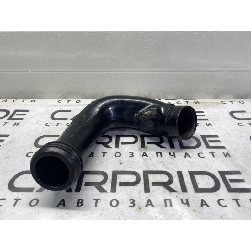 Патрубок воздушного фильтра (впускная система) BMW 5-series F10 2011 3.0 N55B30 13717583727