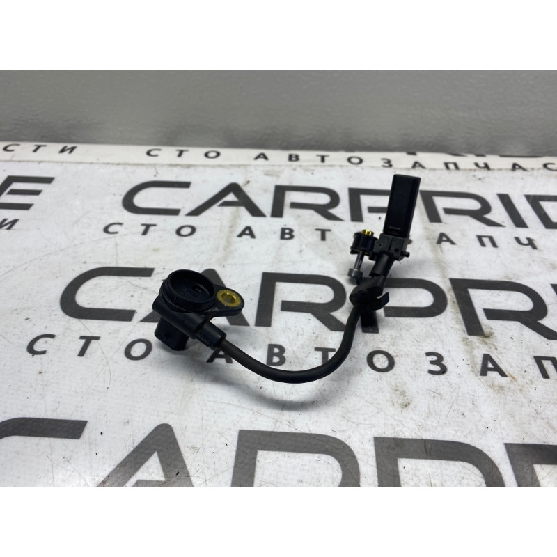 Датчик положения коленвала (электрика двигателя) BMW 5-series F10 2011 3.0 N55B30 13627582842