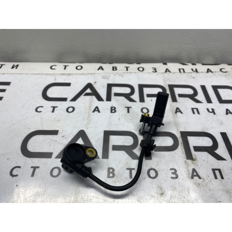 Датчик положения коленвала (электрика двигателя) BMW 5-series F10 2011 3.0 N55B30 13627582842