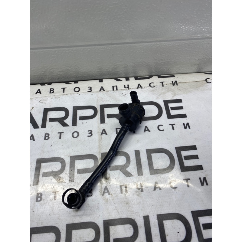 Клапан вентиляции топливного бака (топливная система) BMW 5-series F10 2011 3.0 N55B30 13907636157