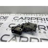 Кронштейн редуктора