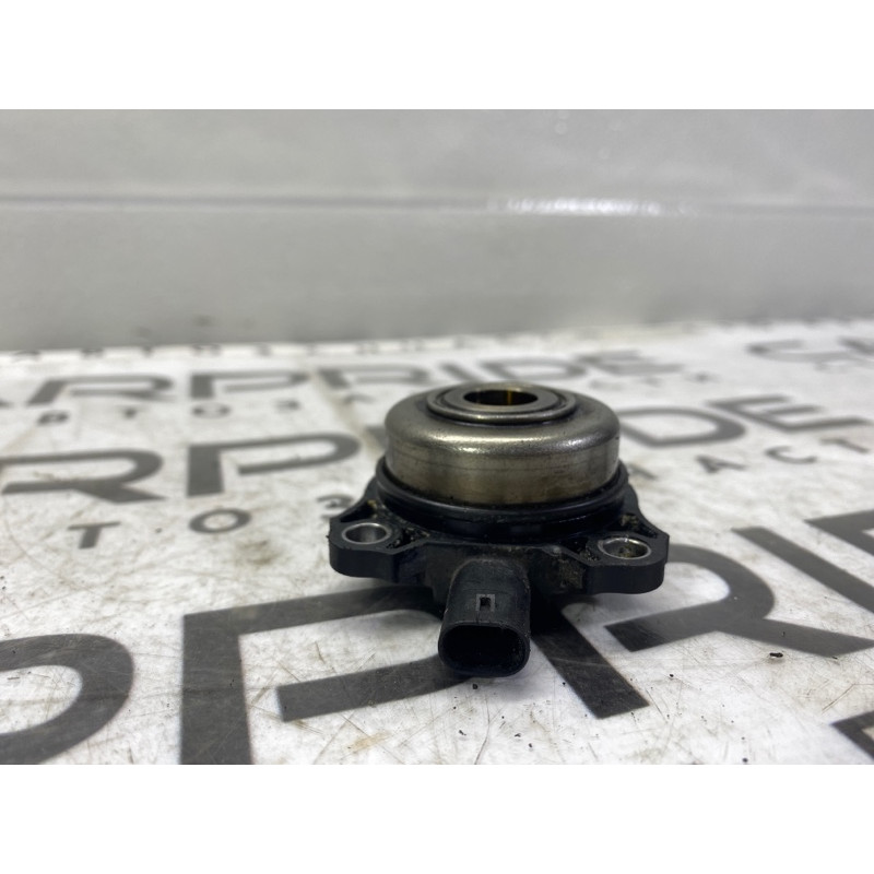 Клапан фазорегулятора (электрика двигателя) Mercedes-Benz E-class W211 2008 3.5 a2720510177