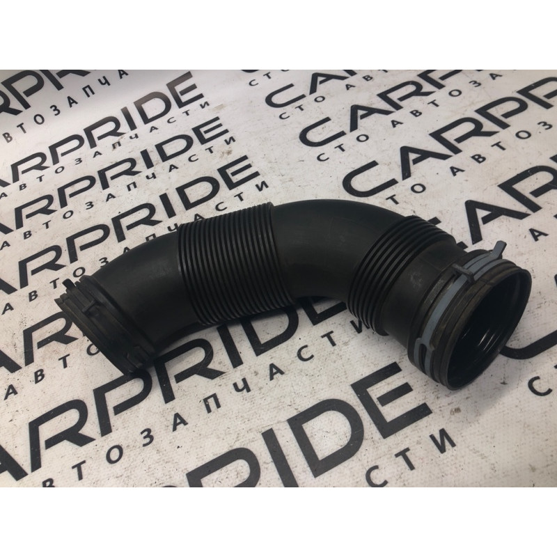 Патрубок воздушного фильтра (впускная система) Volkswagen Passat B7 2014 1.8 5c0129684