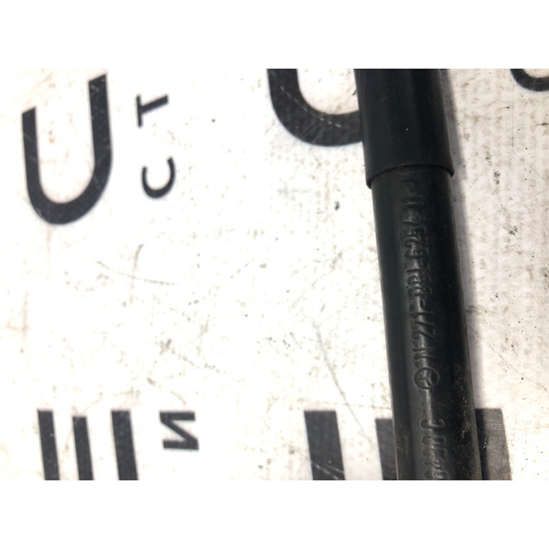 Патрубок (система охлаждения) Mercedes-Benz E-class W124 1990 3.2