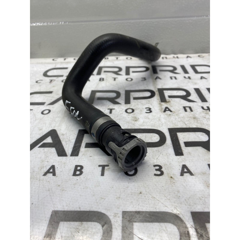 Патрубок (система охлаждения) FORD Focus MK3 2016 1.0 cv6118k580vb