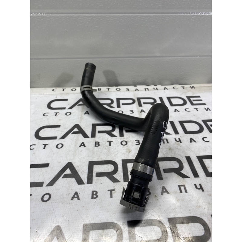 Патрубок (система охлаждения) FORD Focus MK3 2016 1.0 cv6118k580vb