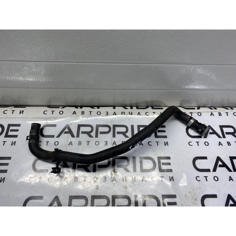 Патрубок (система охлаждения) FORD Focus MK3 2016 1.0 cv6118k579ve