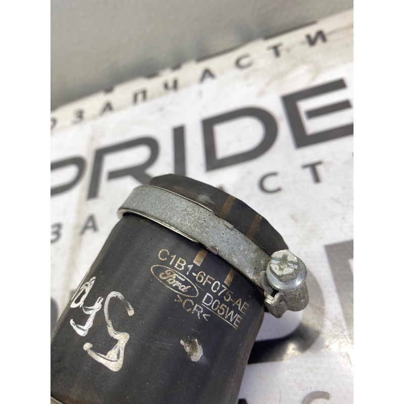 Патрубок интеркулера (двигатель и элементы) FORD Focus MK3 2016 1.0 c1b16f075ae