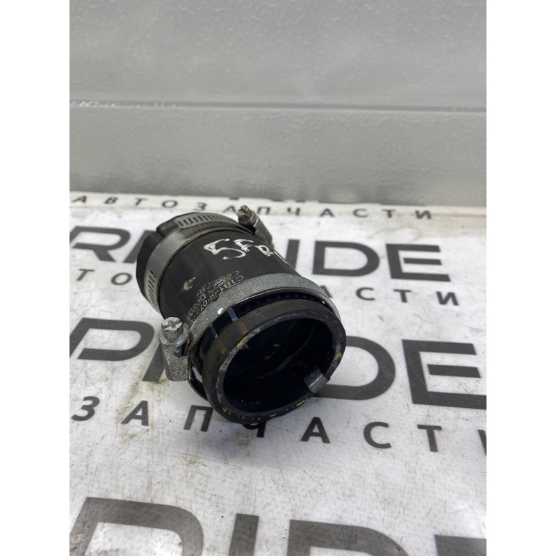 Патрубок интеркулера (двигатель и элементы) FORD Focus MK3 2016 1.0 c1b16f075ae