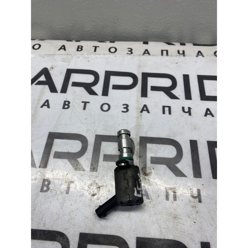 Клапан фазорегулятора (электрика двигателя) FORD Focus MK3 2016 1.0 CM5Z6C880A