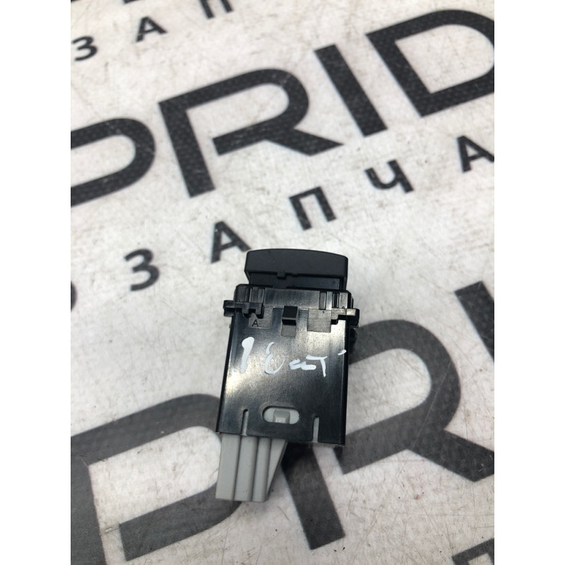 Кнопка открывания крышки багажника (электрика / кнопки) Subaru Outback BS 2016 2.5