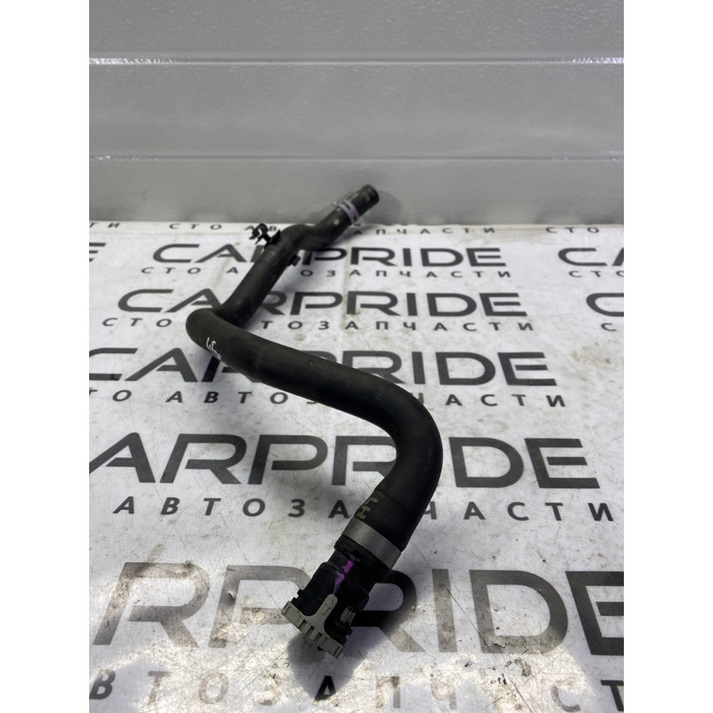 Патрубок (система охлаждения) FORD Focus MK3 2015 2.0 bv6118k579yd