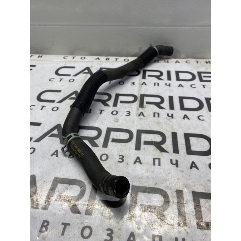 Патрубок (система охлаждения) FORD Focus MK3 2015 2.0 cm5e8a582aa