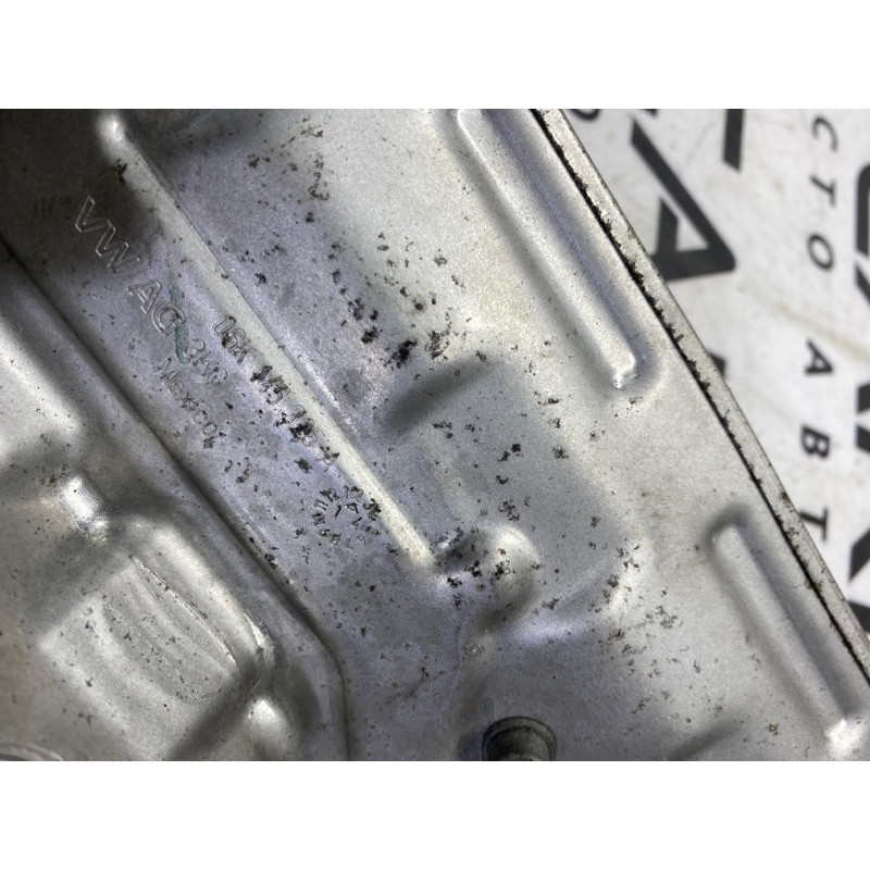 Защита коллектора (выпускная система) Volkswagen Passat B7 2014 1.8 06K145325A