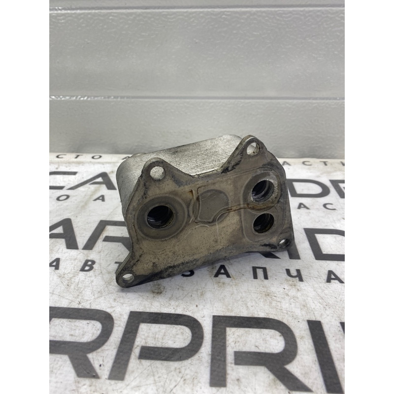 Теплообменник масляного фильтра (двигатель и элементы) Volkswagen Passat B7 2014 1.8 06K117021B