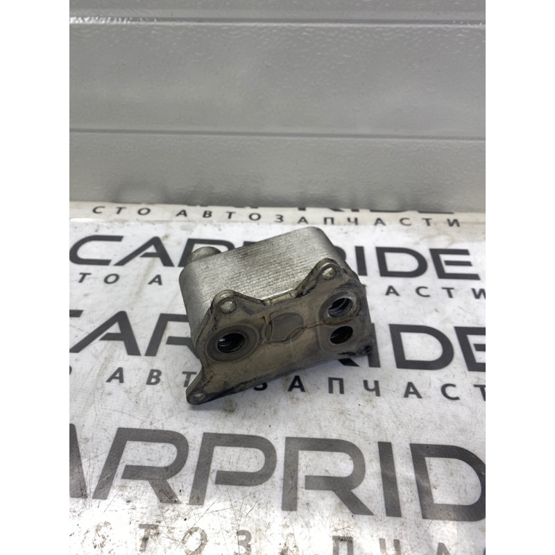 Теплообменник масляного фильтра (двигатель и элементы) Volkswagen Passat B7 2014 1.8 06K117021B