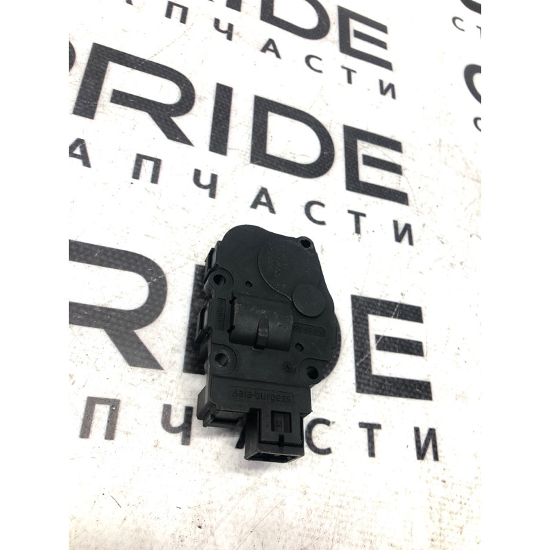 Привод заслонки отопителя (отопление и кондиционирование) BMW 3-series E92 2010 3.0 N54 efb331